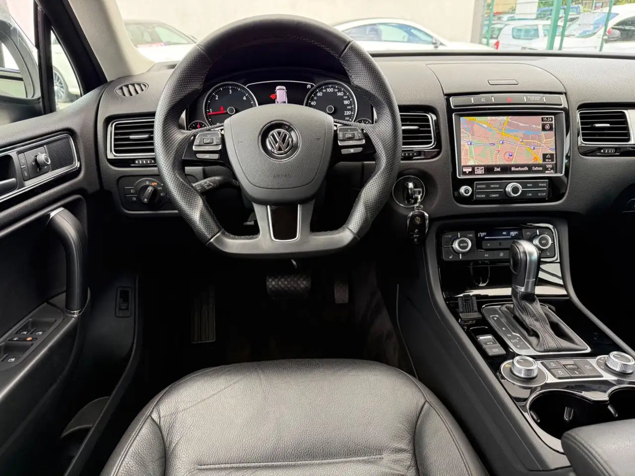 Volkswagen Touareg 14