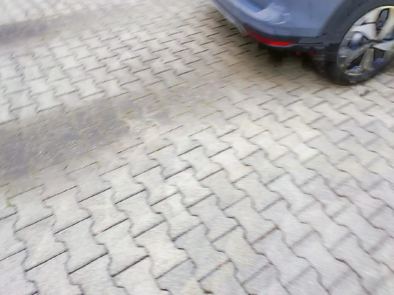 Ford Tourneo 4