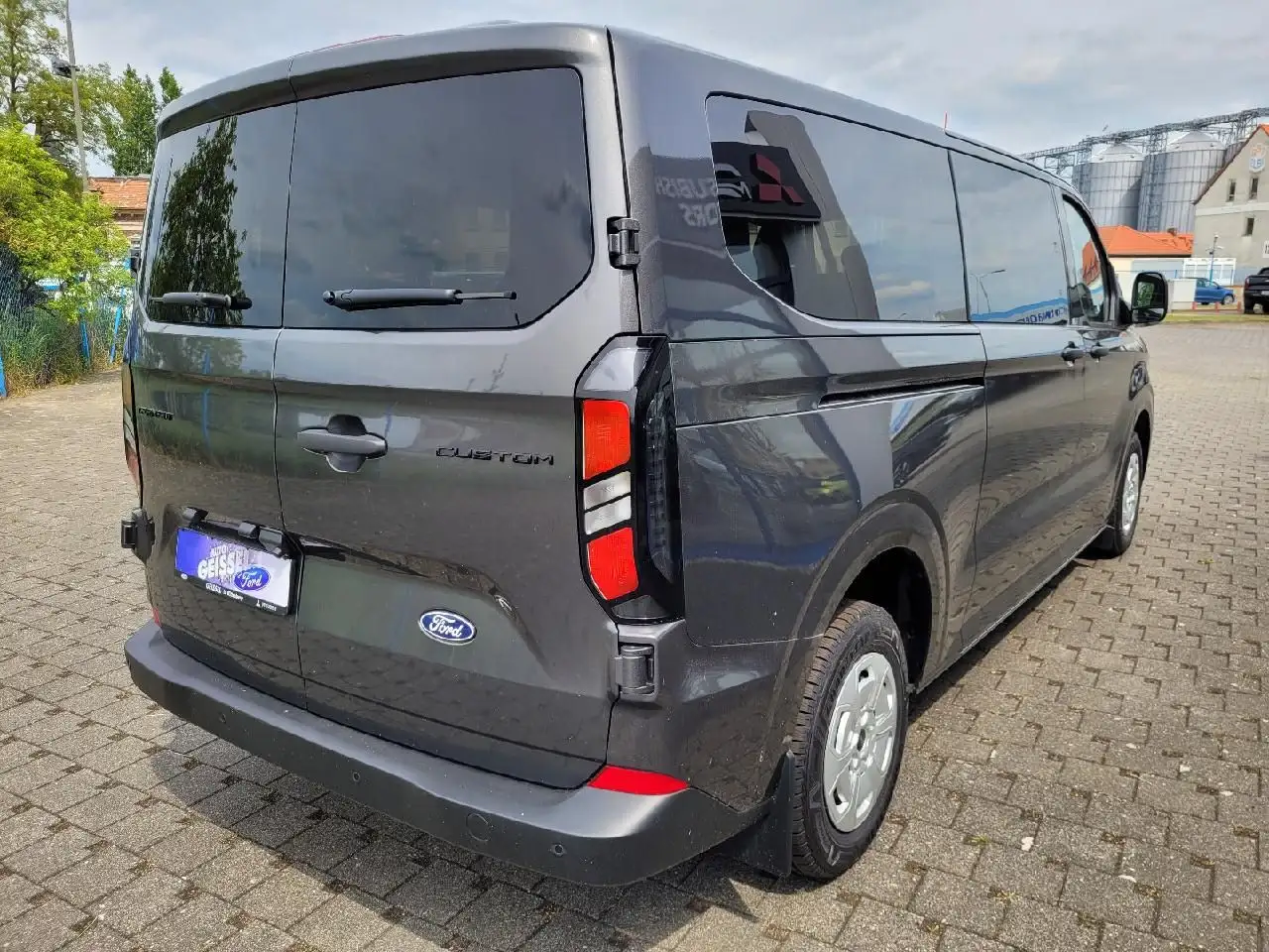 Ford Transit 5