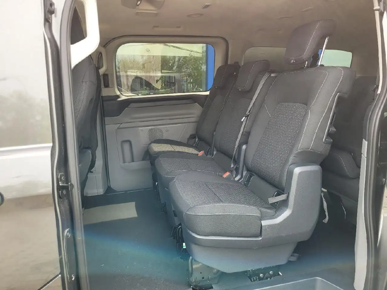 Ford Transit 10