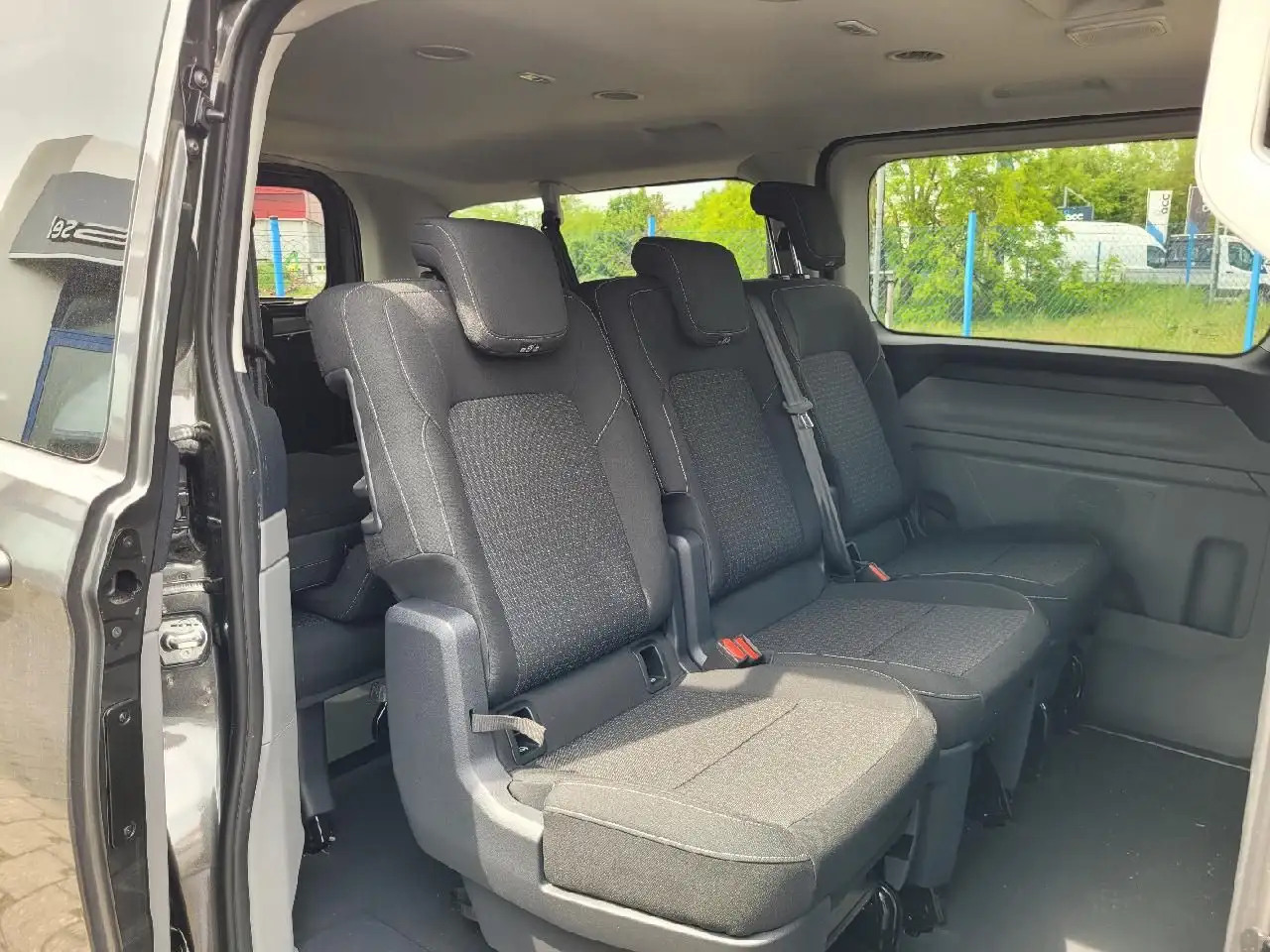Ford Transit 12
