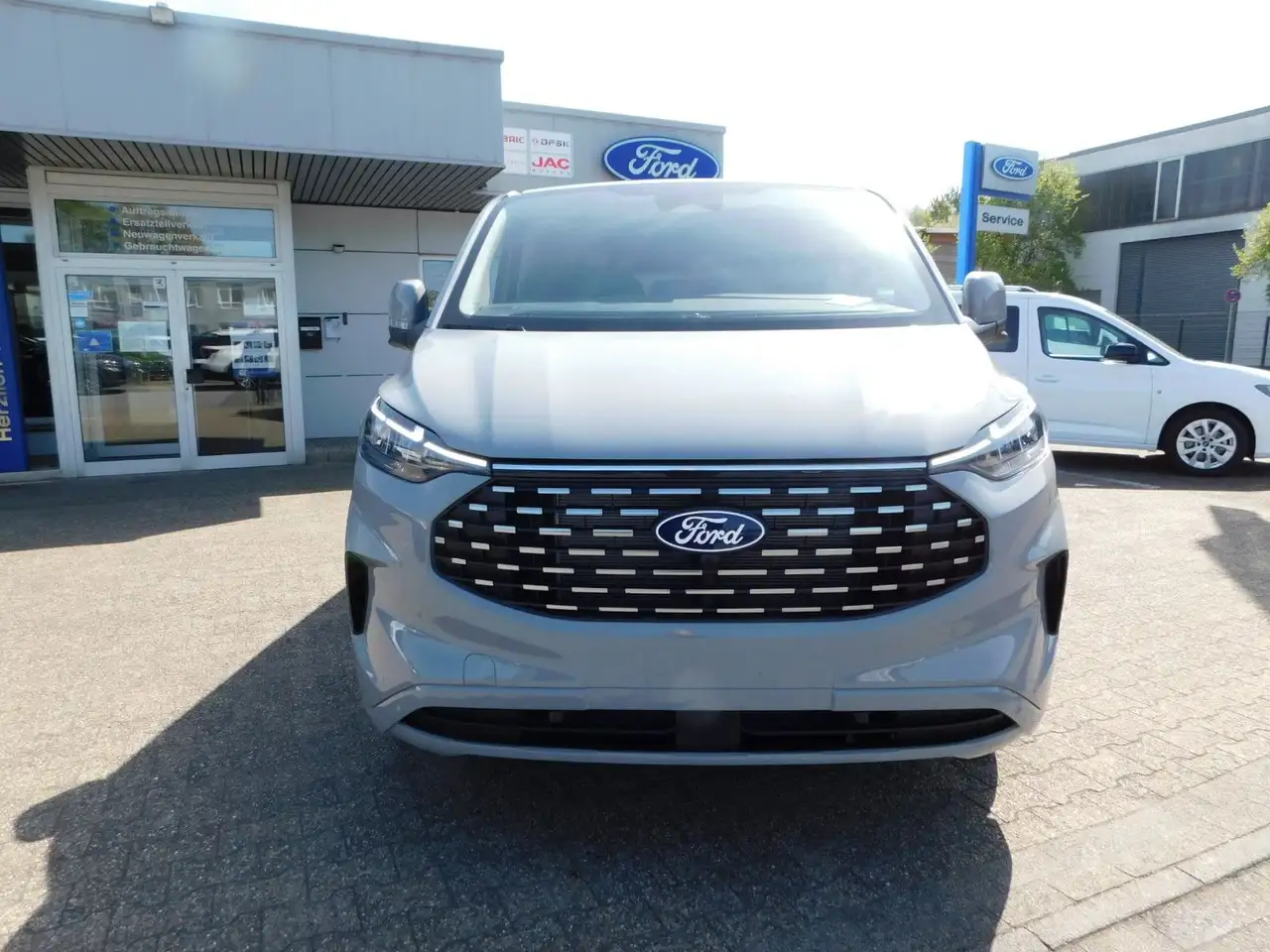 Ford Tourneo 2