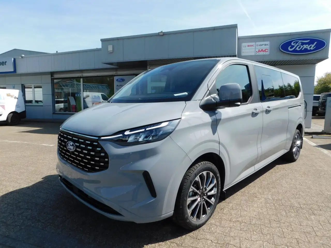 Ford Tourneo 3