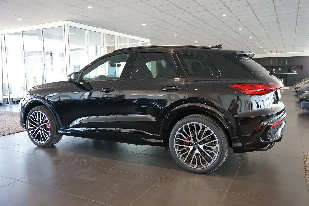 Audi SQ5 2