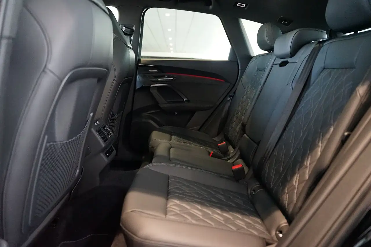 Audi SQ5 11