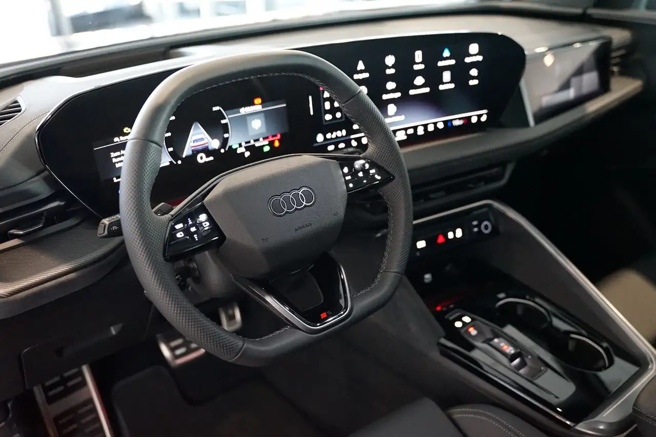 Audi SQ5 12