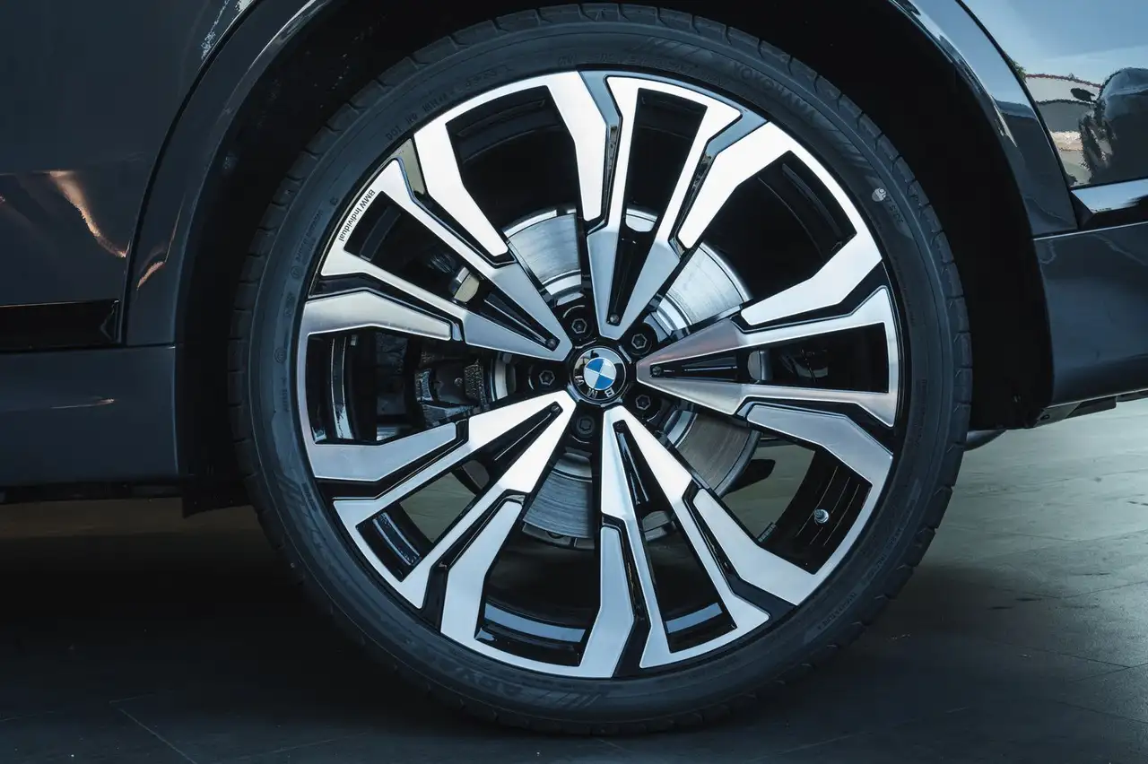 BMW X7 7
