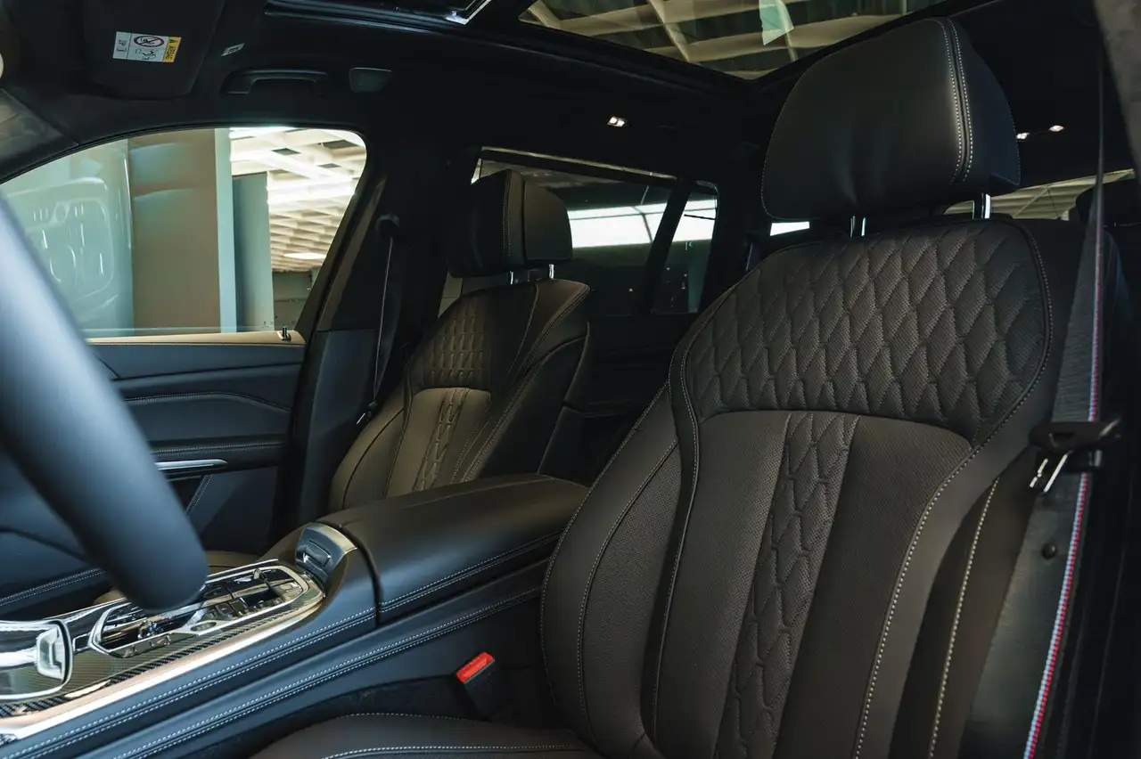 BMW X7 12