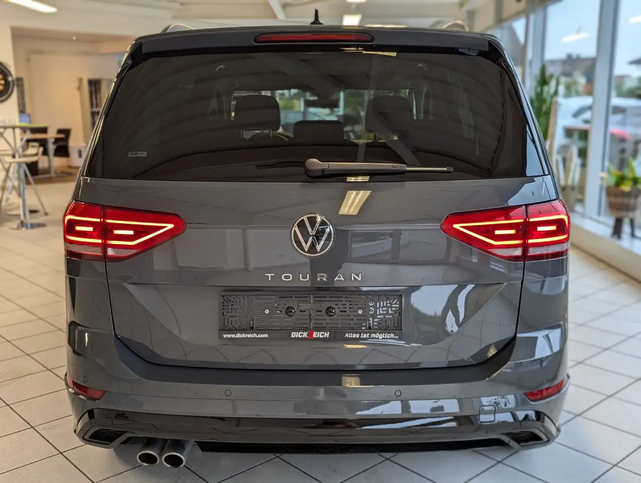 Volkswagen Touran 6