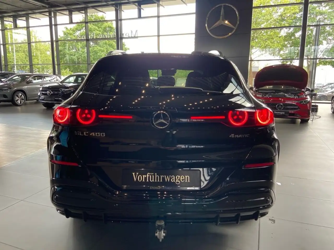 Mercedes-Benz GLC 400 11