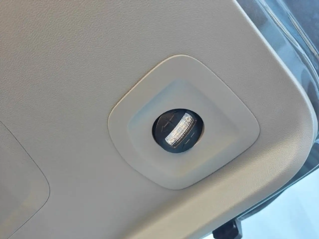 Ford Tourneo 10