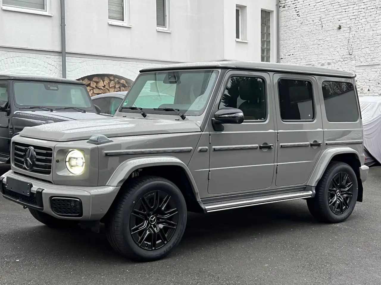 Mercedes-Benz G 450 2