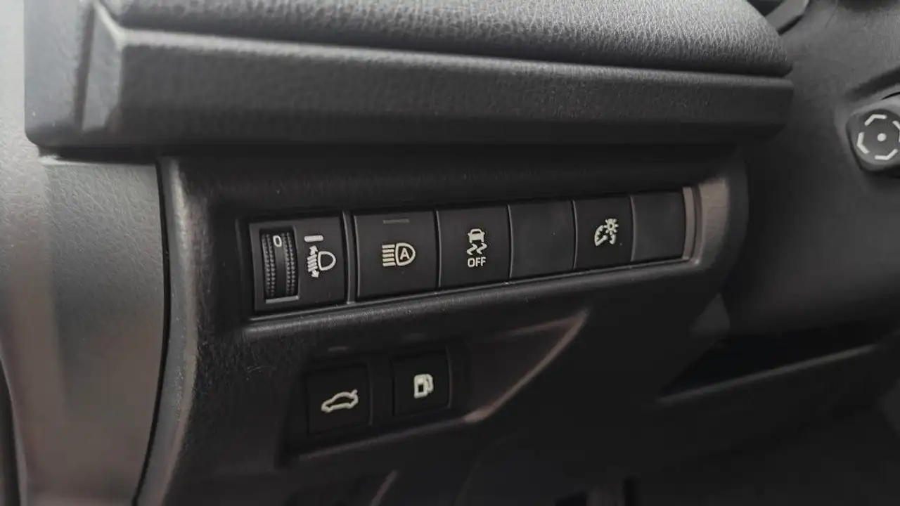 Toyota Camry 15