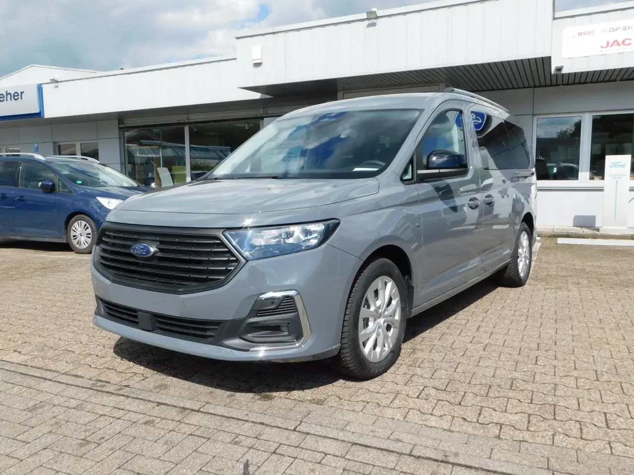 Ford Tourneo 3