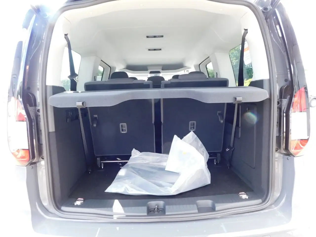 Ford Tourneo 12