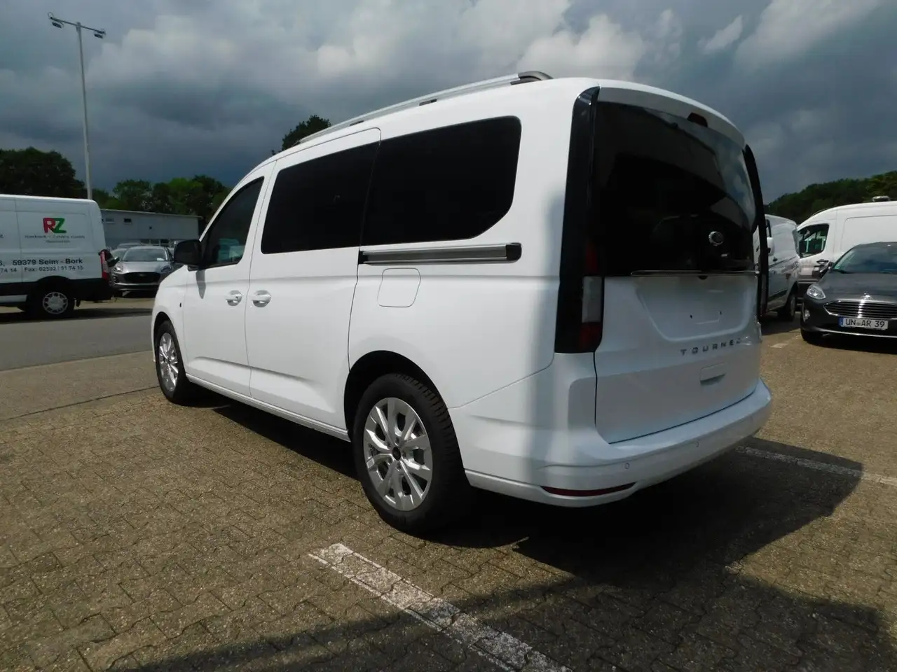 Ford Tourneo 7