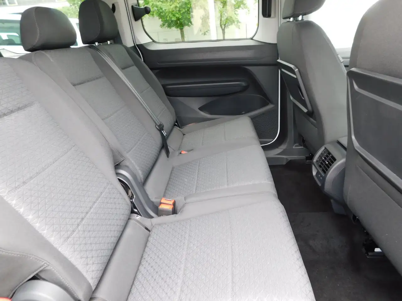Ford Tourneo 13