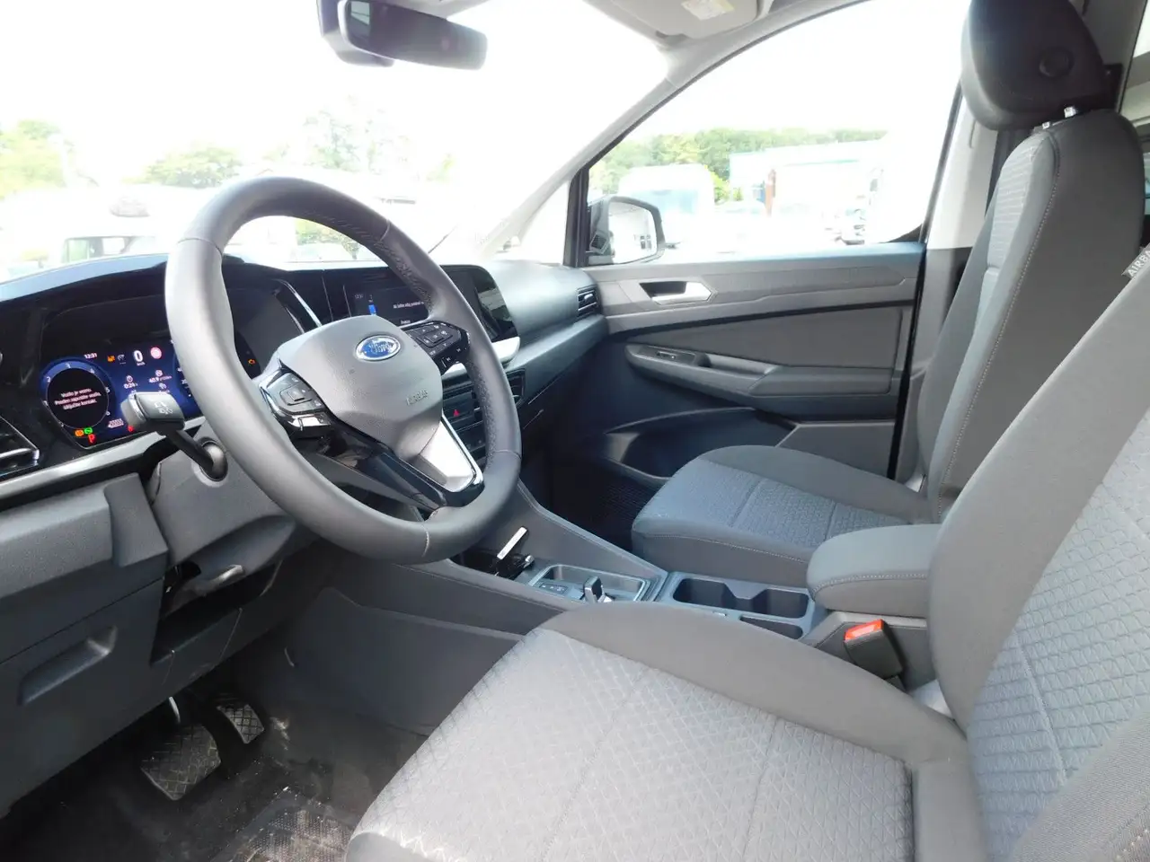 Ford Tourneo 9