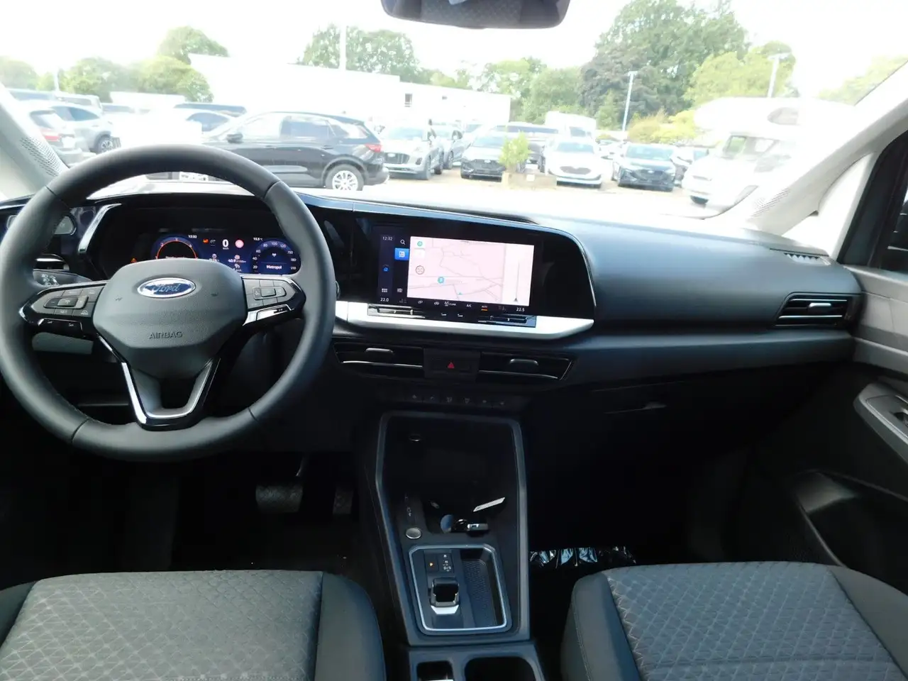 Ford Tourneo 11