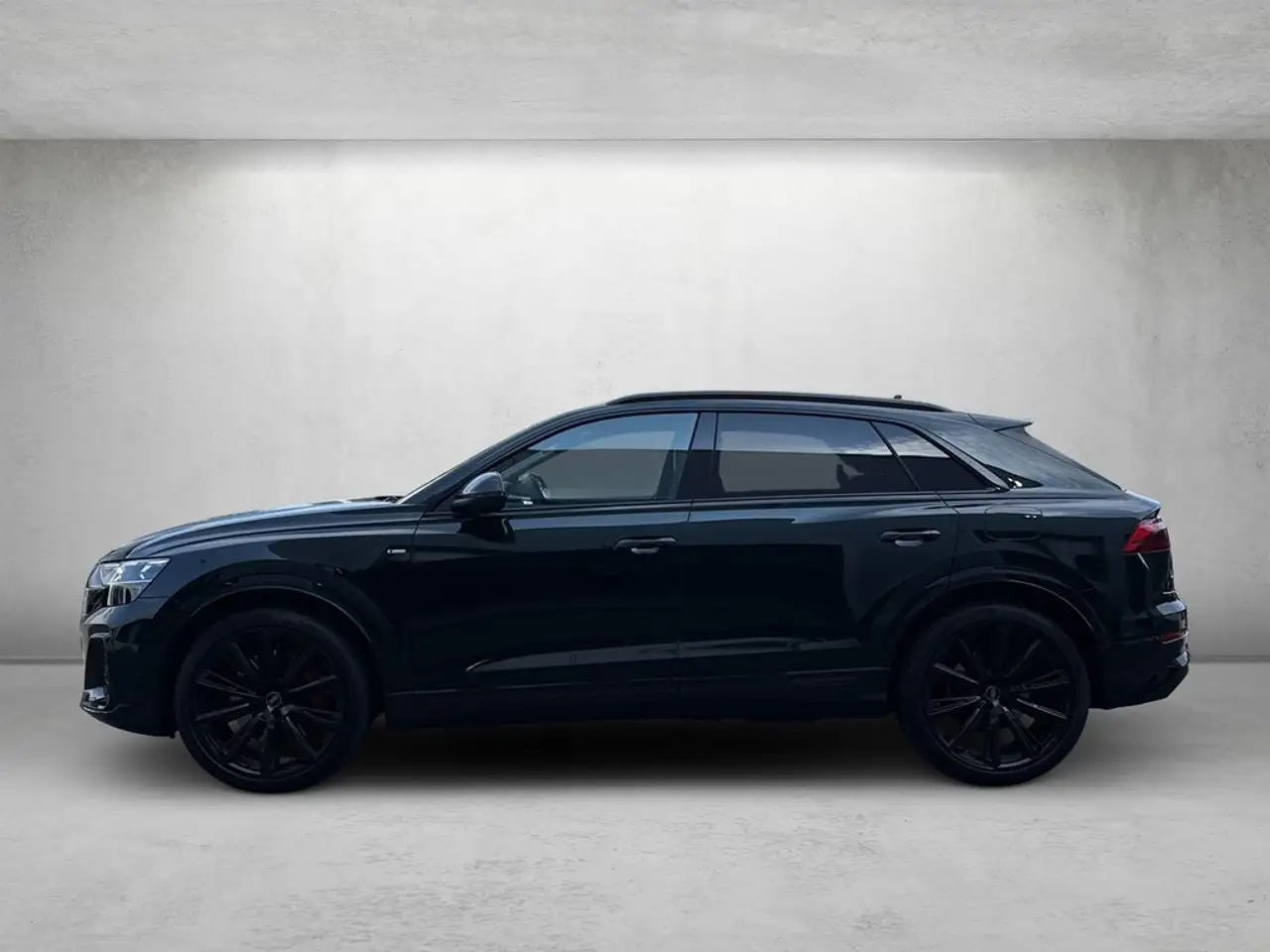 Audi Q8 2