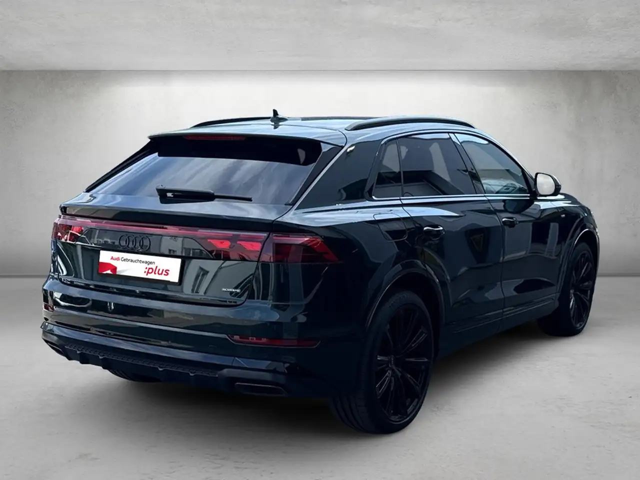 Audi Q8 3