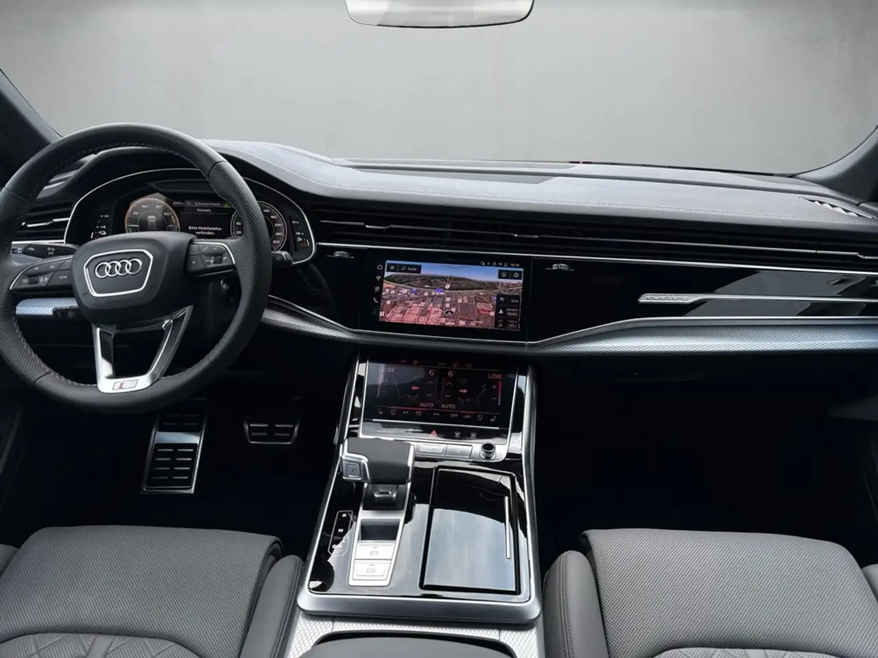 Audi Q8 8