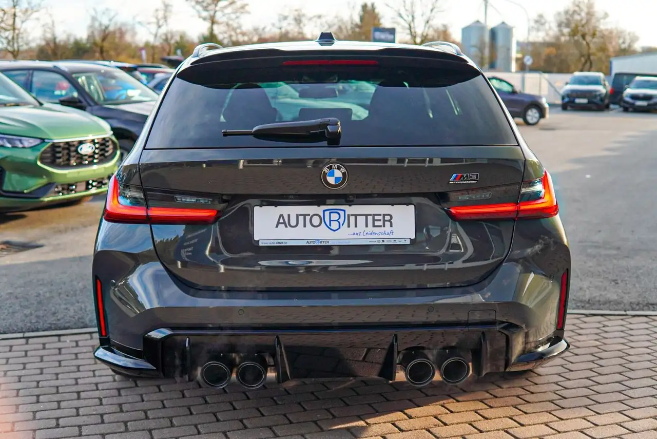 BMW M3 5