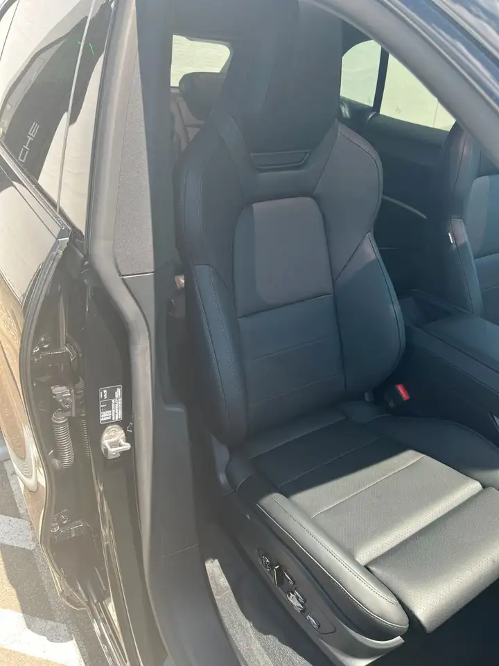 Porsche Cayenne 5