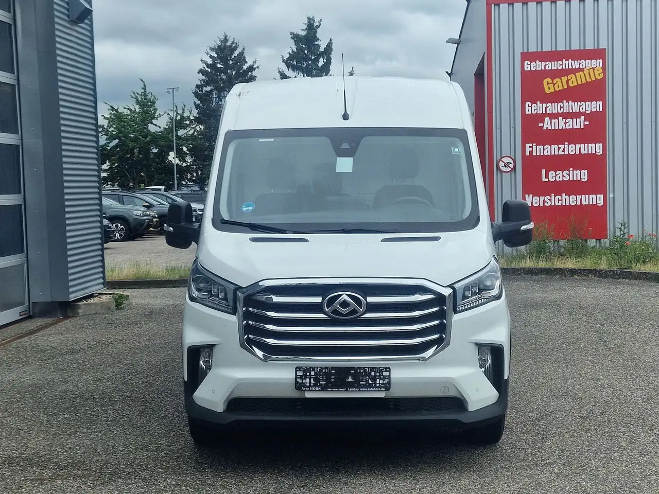 Maxus Deliver 9 7