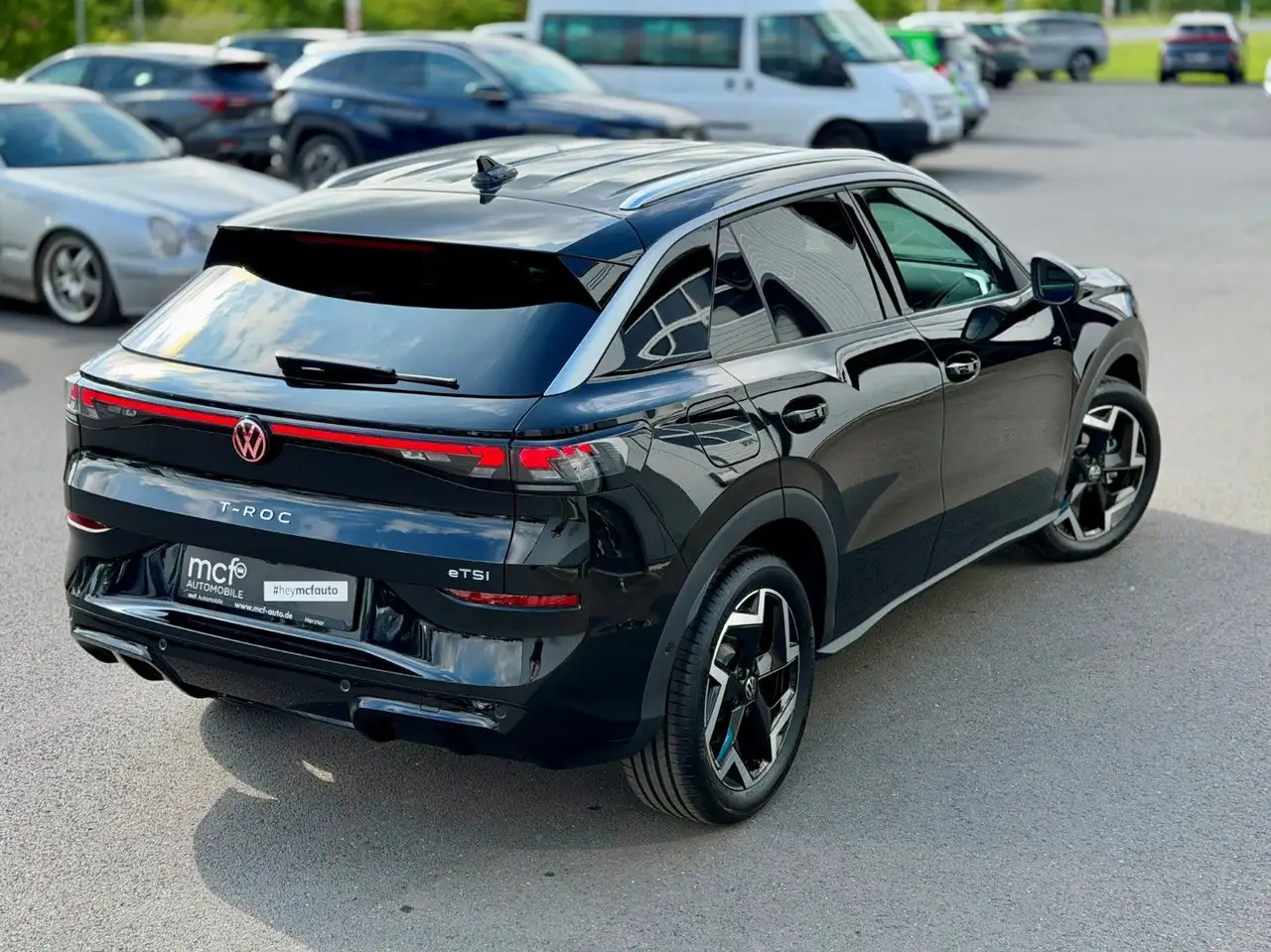 Volkswagen T-Roc 4