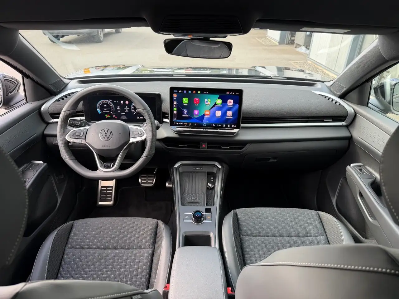 Volkswagen T-Roc 8