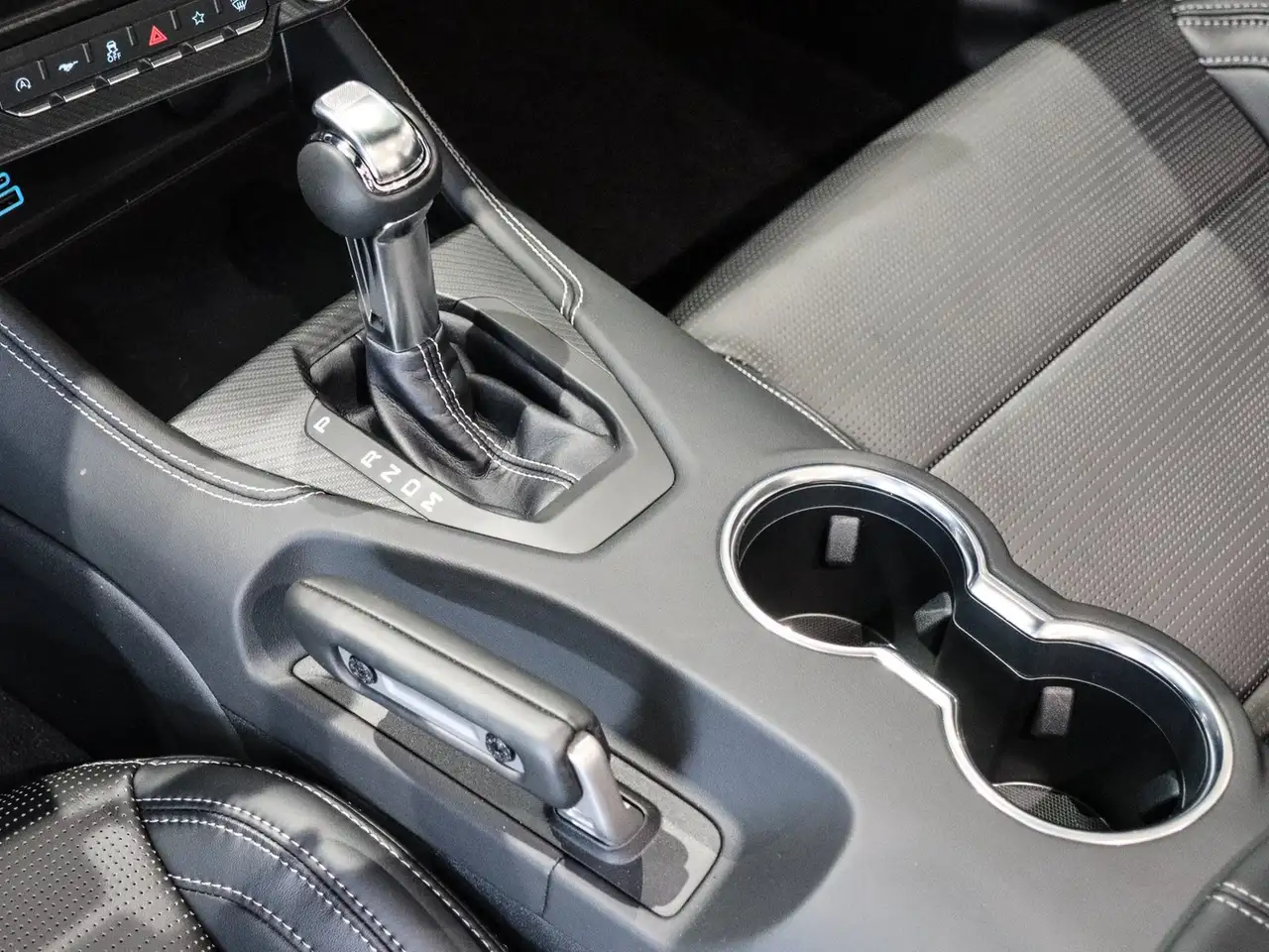 Ford Mustang 12