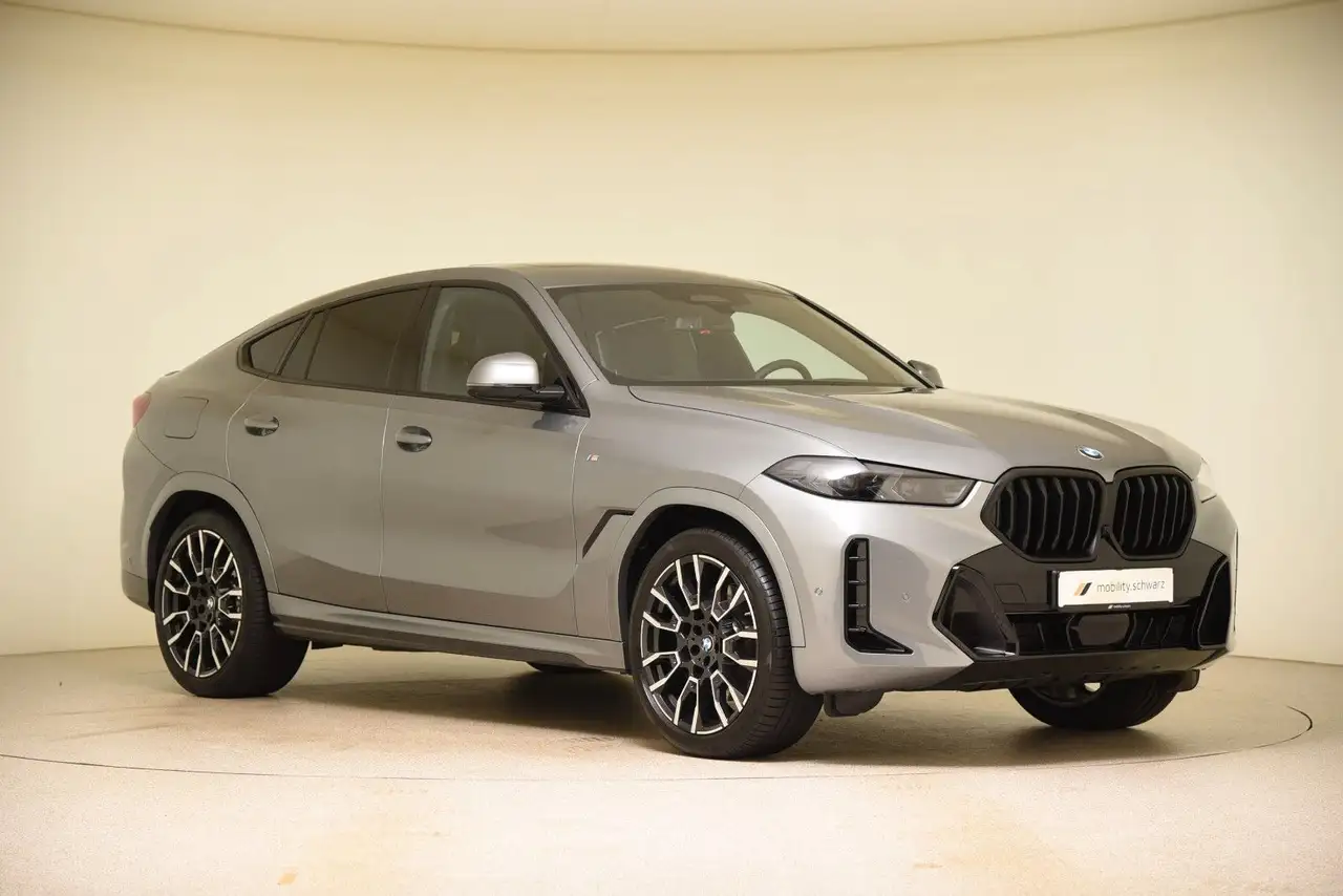 BMW X6 4