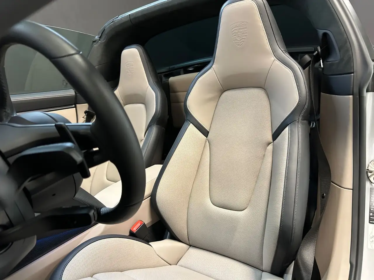 Porsche 992 7