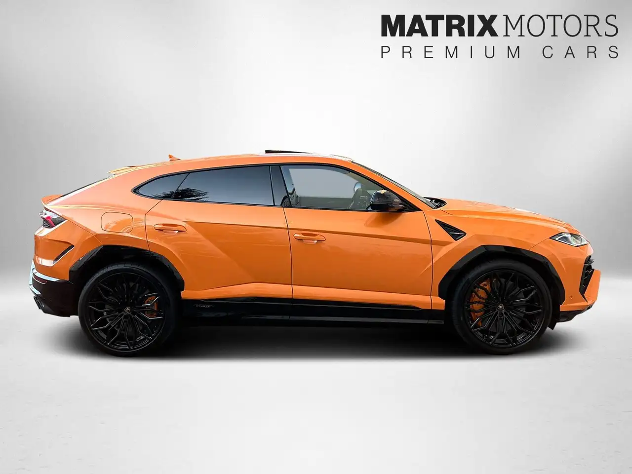 Lamborghini Urus 5