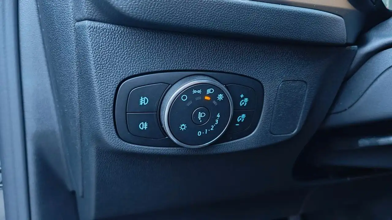 Ford Focus 16