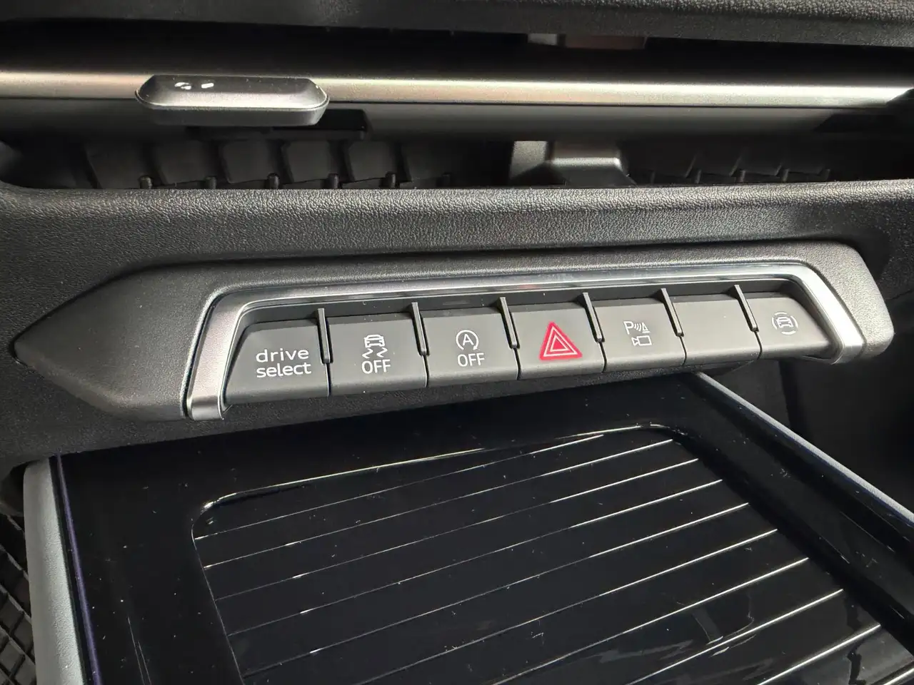 Audi Q3 16
