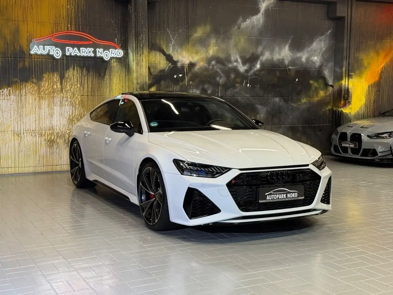 Audi RS7 9