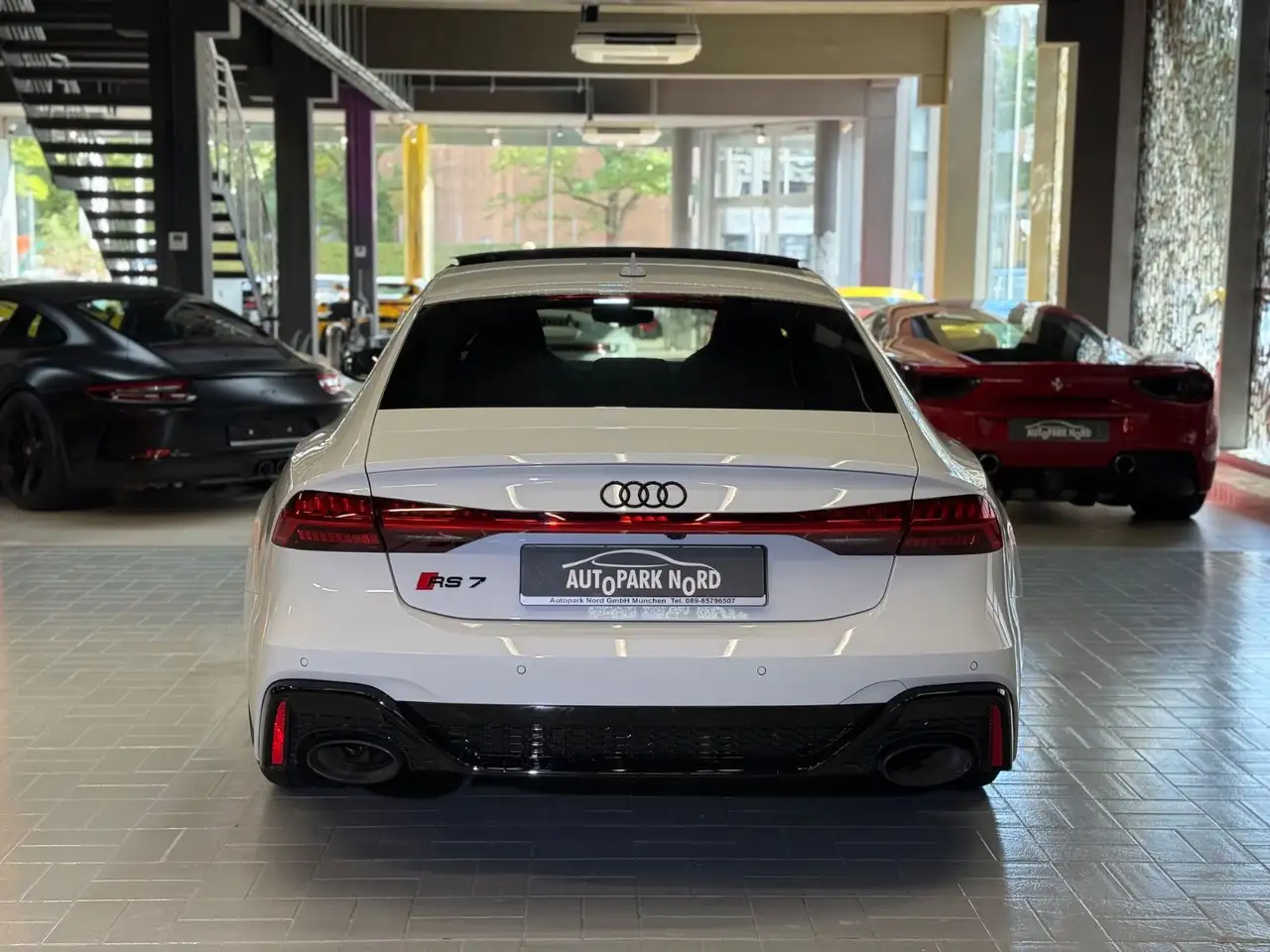 Audi RS7 6