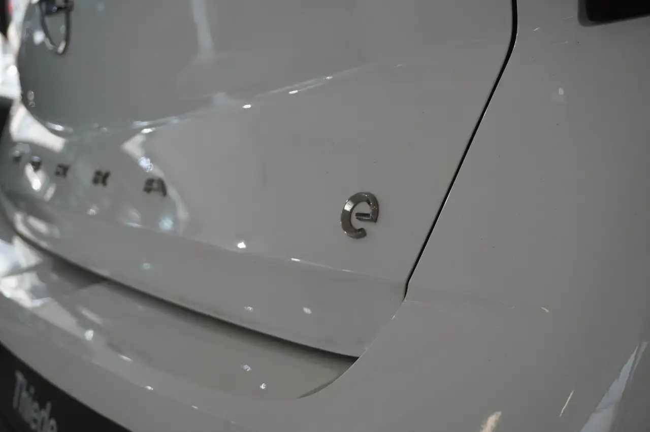 Opel Mokka-E 9
