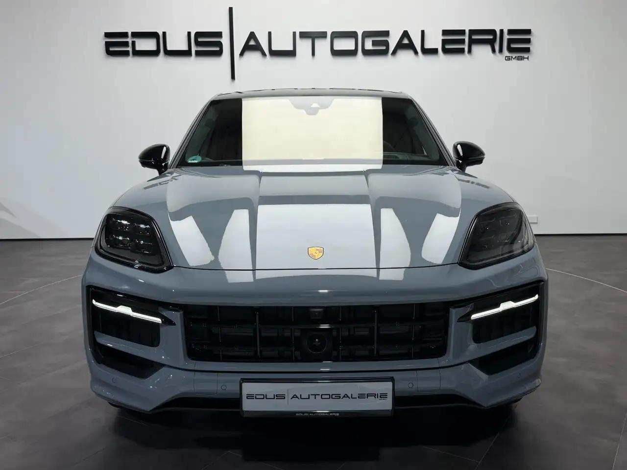 Porsche Cayenne 2