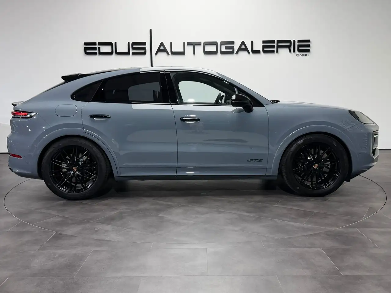 Porsche Cayenne 4