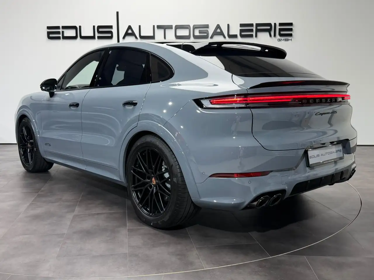 Porsche Cayenne 6