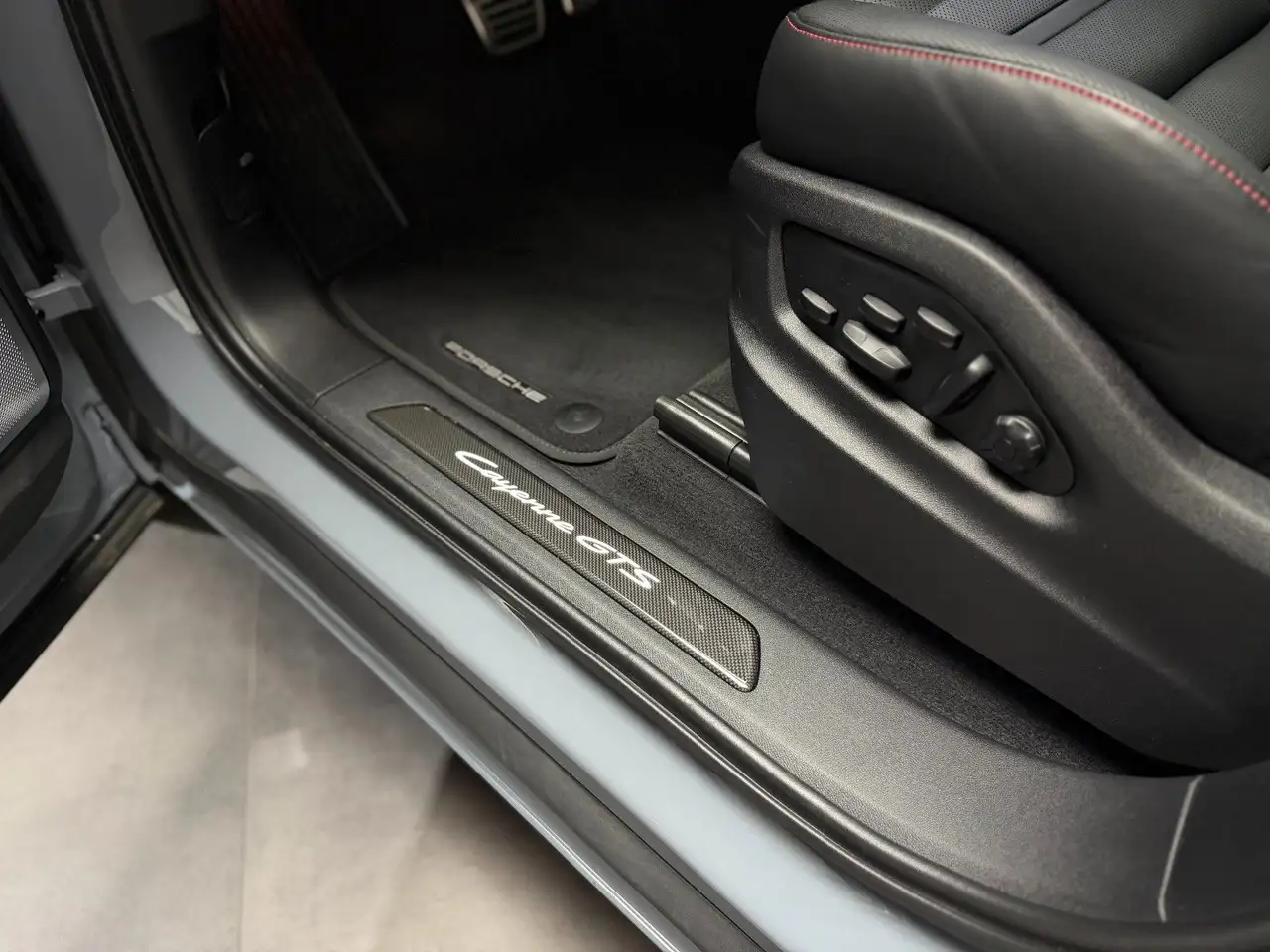Porsche Cayenne 10
