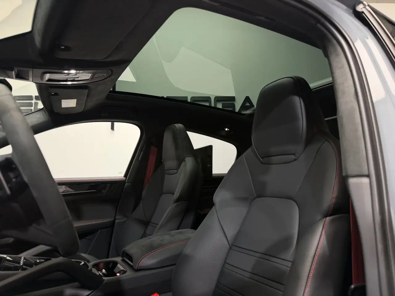 Porsche Cayenne 12