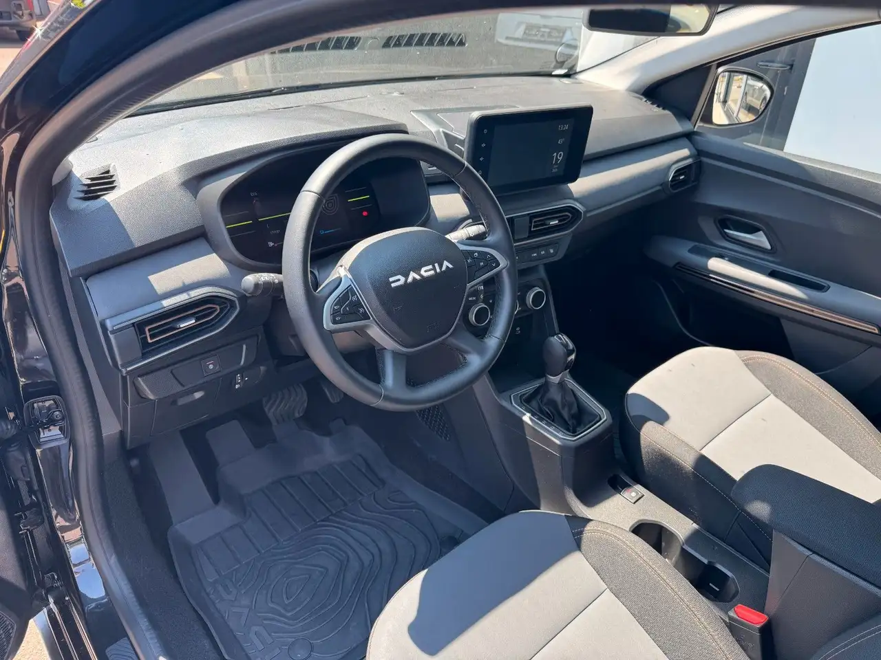 Dacia Jogger 11