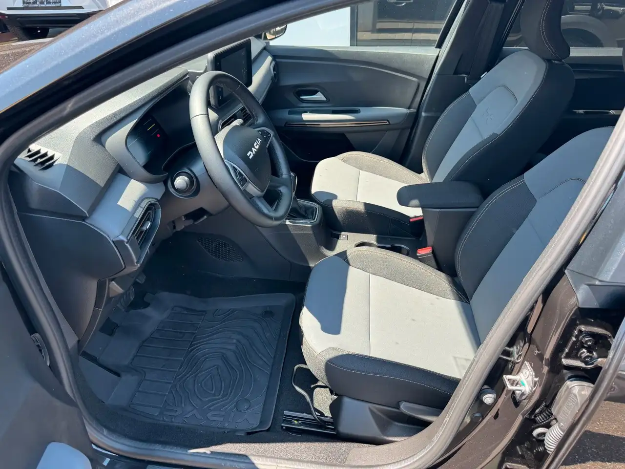 Dacia Jogger 12