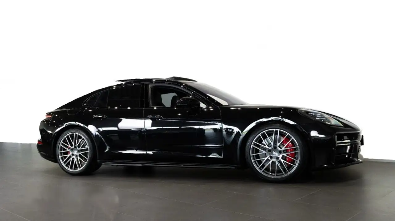 Porsche Panamera 2