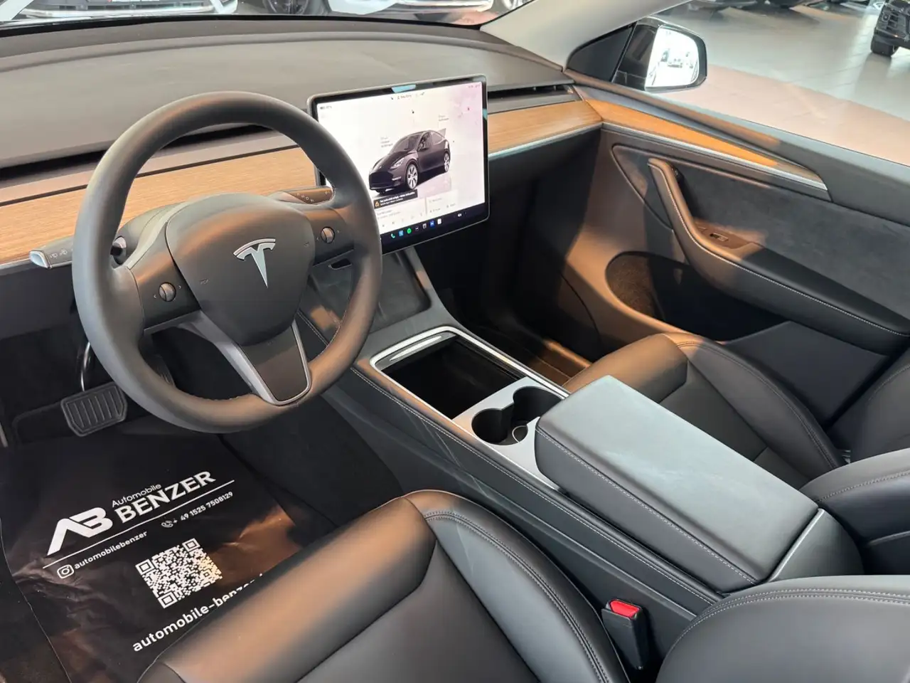 Tesla Model 12