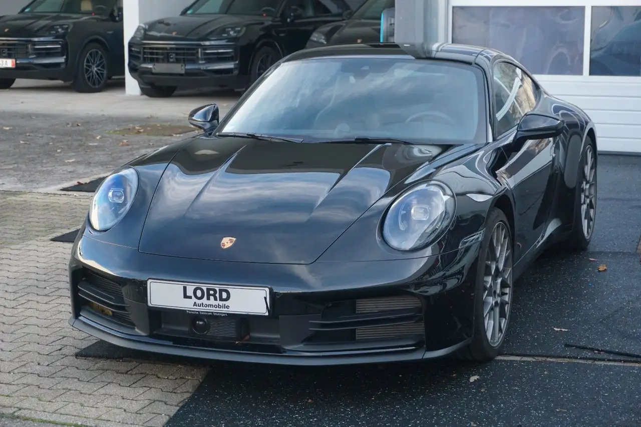 Porsche 992 4